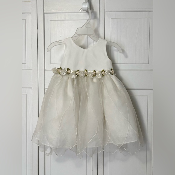 Ivory Flower Girl Dress Size 24 Months (read description fully) - Picture 1 of 3